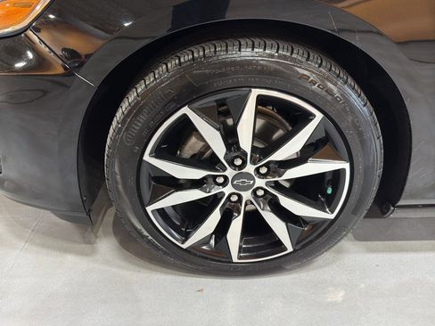 Used 2022 Chevrolet Malibu RS w/ LPO, Convenience Package 1 image 9