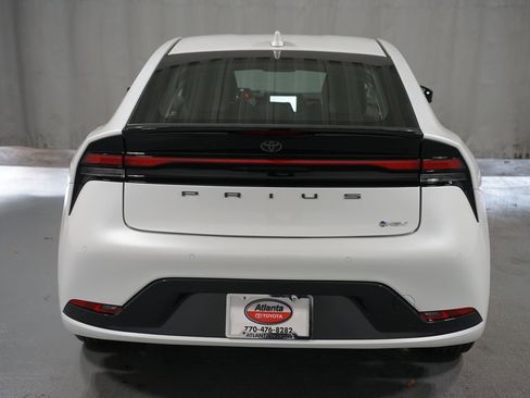 Certified 2025 Toyota Prius image 7