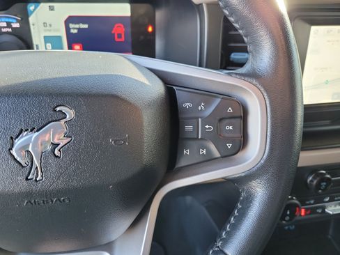 Used 2022 Ford Bronco Wildtrak image 7