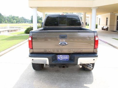 Used 2016 Ford F250 Lariat w/ Lariat Interior Package AWD/4WD image 14