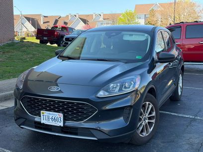 Used 2022 Ford Escape SE w/ Convenience Package