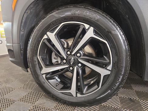 Certified 2022 Chevrolet TrailBlazer RS w/ Sun and Liftgate Package image 32