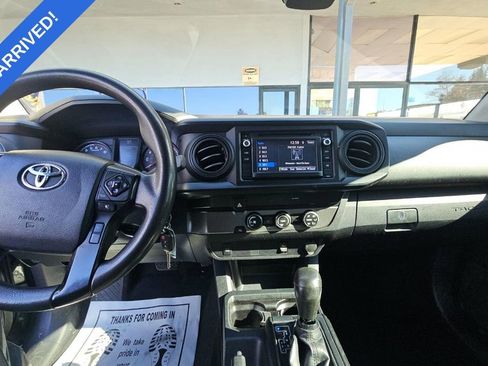 Used 2019 Toyota Tacoma SR w/ SR Convenience Package image 7