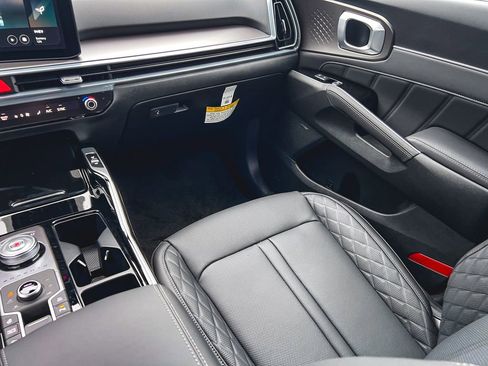 New 2026 Kia Sorento SX Prestige image 18