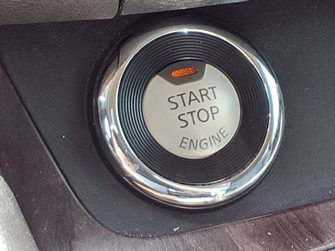 Used 2019 Nissan Murano Platinum image 22