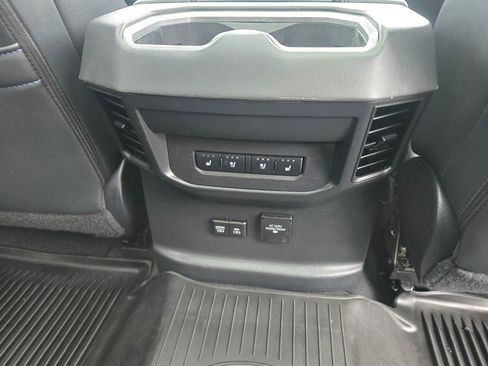 Used 2023 Toyota Tundra Platinum AWD/4WD image 15