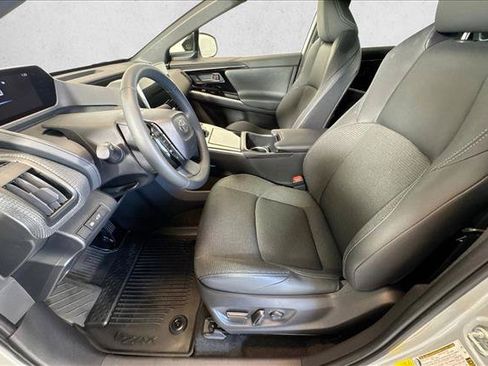 Used 2024 Toyota bZ4X FWD image 19