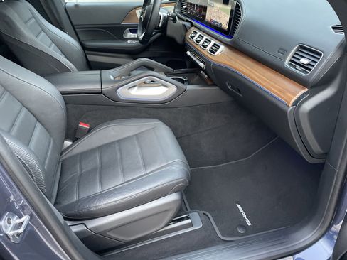 Certified 2025 Mercedes-Benz GLS 450 4MATIC image 53