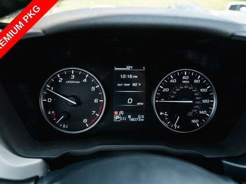 Used 2025 Subaru Forester Premium AWD/4WD image 11