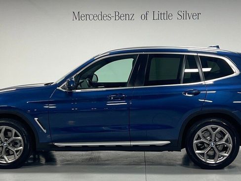 Used 2022 BMW X3 xDrive30i w/ Premium Package 2 image 2