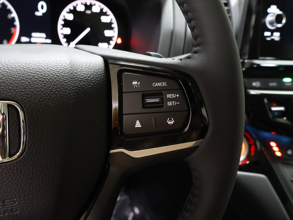 New 2026 Honda Odyssey Touring image 30