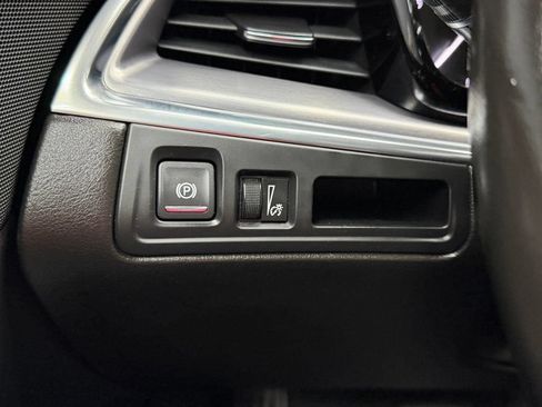 Used 2019 Cadillac XT5 Luxury FWD image 30