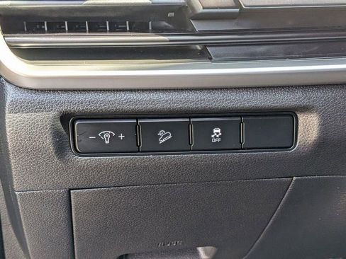 Certified 2024 Kia Telluride S w/ S Sunroof Package AWD/4WD image 16