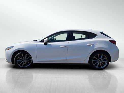 Used 2018 MAZDA MAZDA3 Touring FWD image 10
