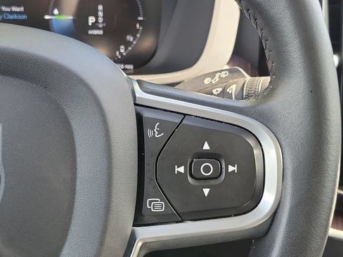 Used 2021 Volvo XC60 T8 Inscription Expression w/ Protection Package Premier AWD/4WD image 34
