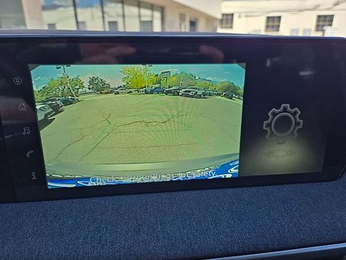 New 2025 Nissan Kicks SV w/ SV Premium Package image 21