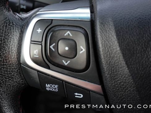 Used 2016 Toyota Camry SE image 27