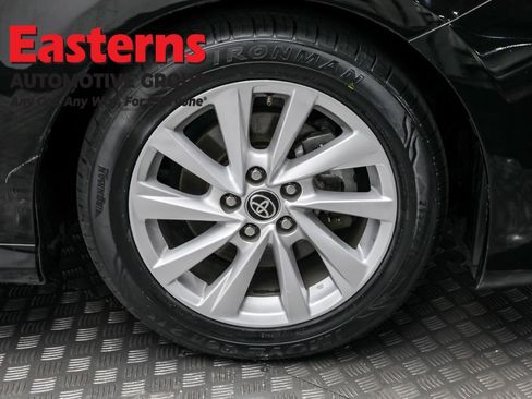 Used 2023 Toyota Camry LE image 29