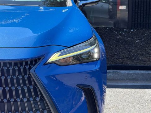 Used 2023 Lexus NX 250 FWD image 5