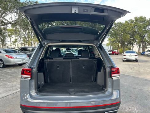 Used 2025 Volkswagen Atlas SE w/ Panoramic Sunroof Package image 54