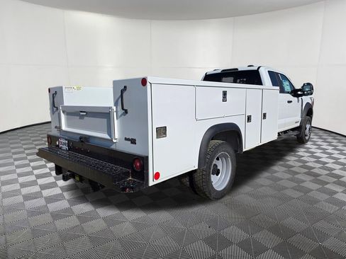 New 2026 Ford F550 4x4 Supercab Super Duty image 9