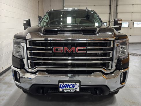 Used 2023 GMC Sierra 2500 SLT w/ SLT Premium Package image 9