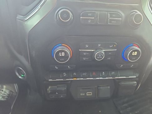 Used 2020 Chevrolet Silverado 1500 LT w/ All-Star Edition image 9