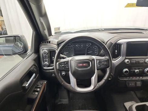 Used 2020 GMC Sierra 1500 Elevation w/ Elevation Value Package image 12