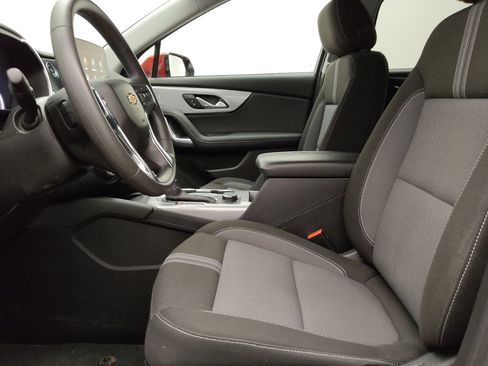 Used 2024 Chevrolet Blazer LT w/ Convenience Package FWD image 17