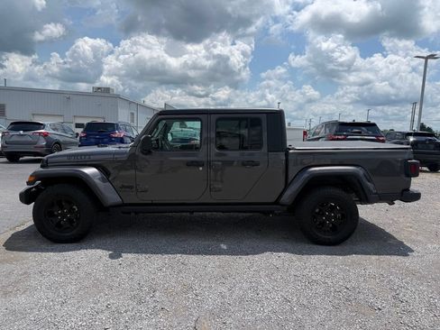 Used 2022 Jeep Gladiator Sport AWD/4WD image 20