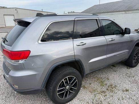 Used 2015 Jeep Grand Cherokee Limited w/ Luxury Group II AWD/4WD image 6
