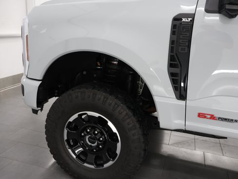 Used 2025 Ford F250 XLT w/ Black Appearance Package AWD/4WD image 37