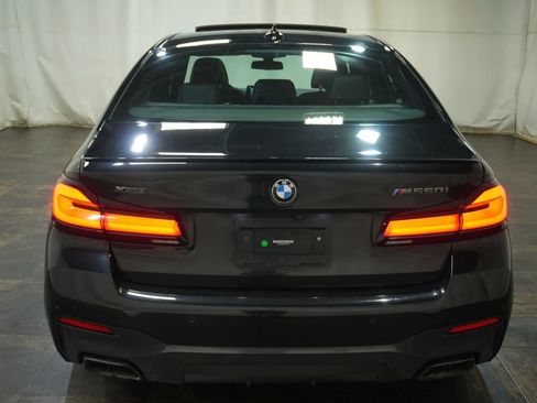 Used 2023 BMW M550i xDrive w/ Executive Package AWD/4WD image 4