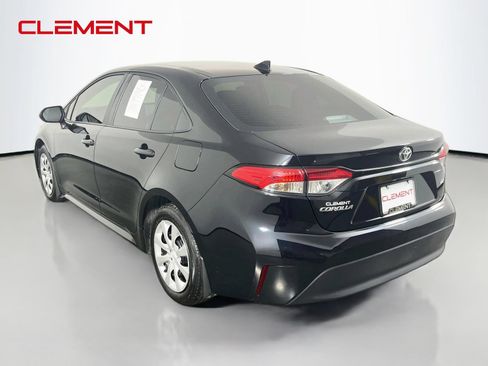Used 2026 Toyota Corolla LE FWD image 9