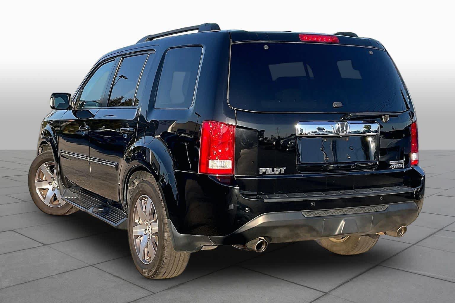 Used 2012 Honda Pilot Touring image 11