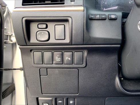 Used 2013 Lexus ES 350 w/ Luxury Pkg FWD image 33