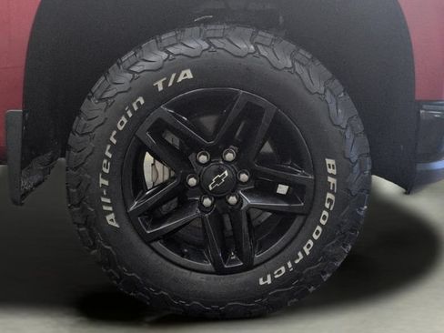 Used 2021 Chevrolet Silverado 1500 LT Trail Boss w/ Bed Protection Package AWD/4WD image 29