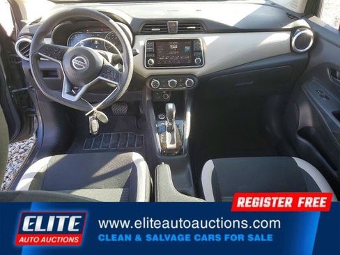 Used 2020 Nissan Versa SV FWD image 15