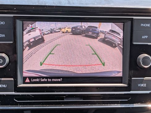 Used 2024 Volkswagen Taos S FWD image 23
