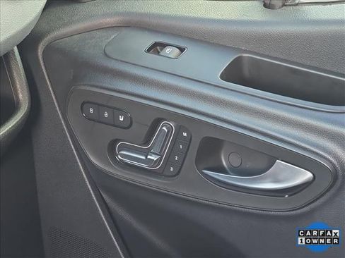 Used 2023 Mercedes-Benz Sprinter 3500 image 21