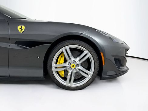 Certified 2021 Ferrari Portofino RWD image 27