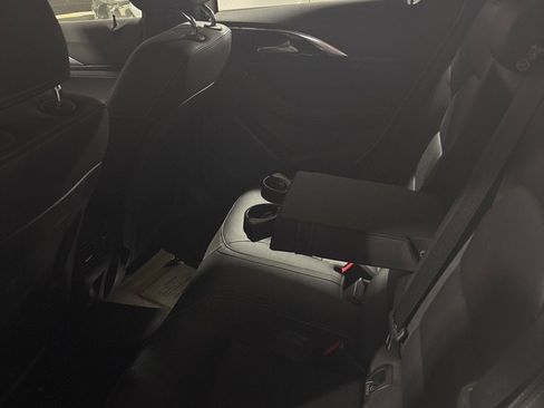 Used 2018 INFINITI QX30 Premium w/ Cargo Package image 21