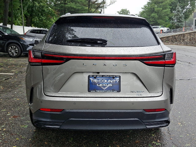 Used 2024 Lexus NX 350 AWD w/ Vision Package image 5