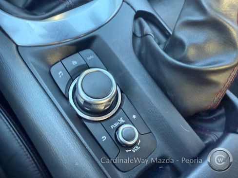 Used 2019 MAZDA MX-5 Miata RF Grand Touring w/ GT-S Package image 22