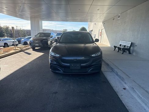 Used 2021 Ford Mustang Mach-E Select image 11