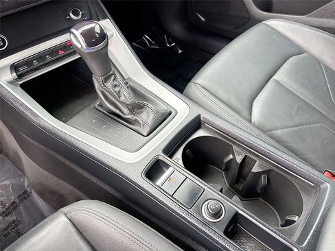 Used 2022 Audi Q3 2.0T Premium Plus w/ Premium Plus Package image 17