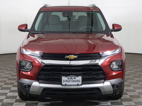 Used 2023 Chevrolet TrailBlazer LT w/ Convenience Package AWD/4WD image 11