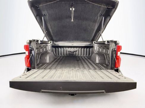 Used 2025 Chevrolet Silverado 1500 LTZ w/ LTZ Premium Package AWD/4WD image 39
