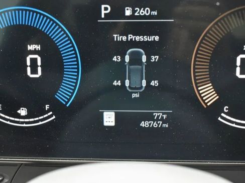 Used 2024 Hyundai Kona SEL FWD image 31