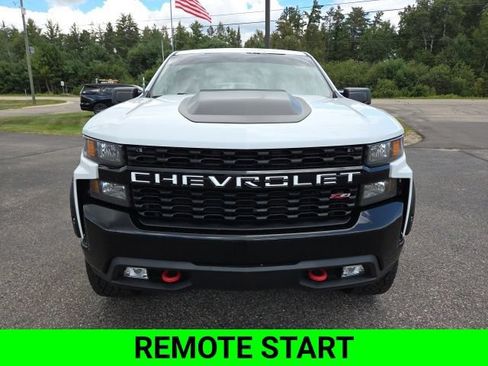 Used 2019 Chevrolet Silverado 1500 Custom Trail Boss w/ Custom Convenience Package AWD/4WD image 3